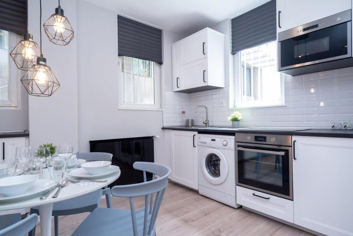 Super Central New Apartment With Air Conditioning Будапеща Екстериор снимка