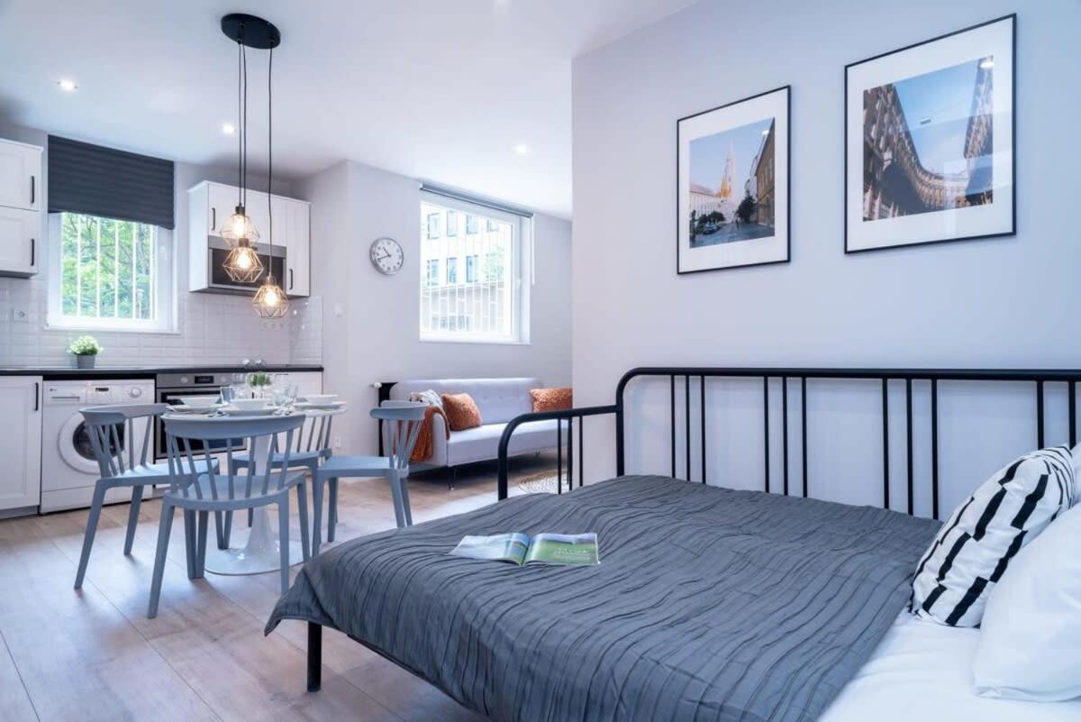 Super Central New Apartment With Air Conditioning Будапеща Екстериор снимка